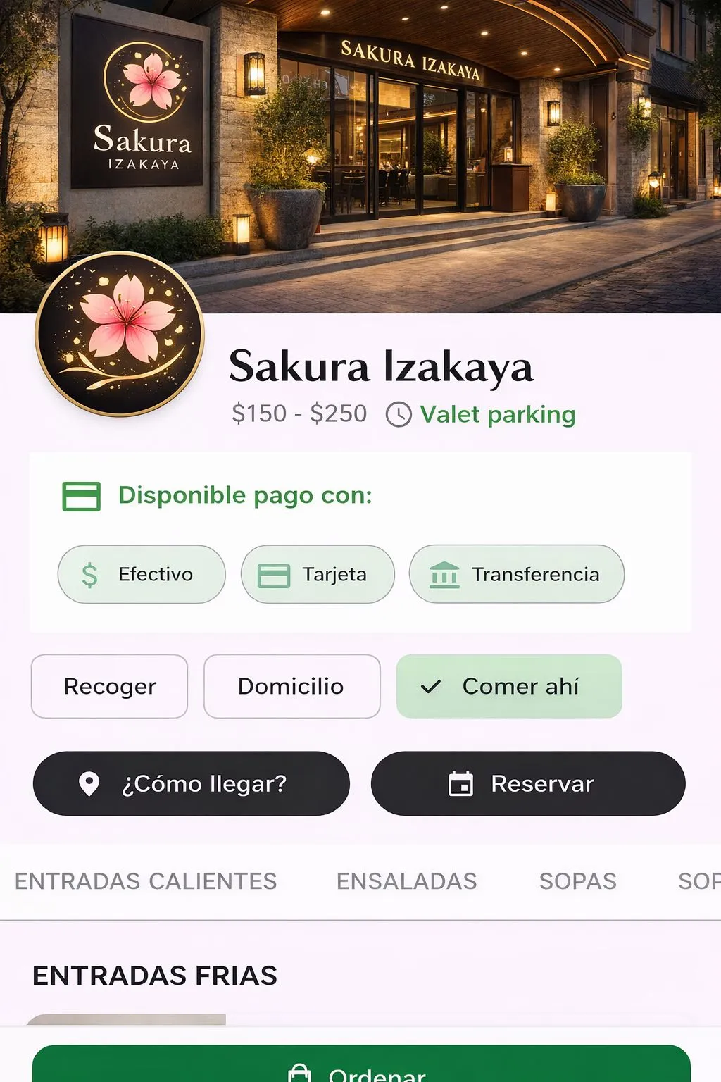 Equipo de restaurante usando FoodFinder